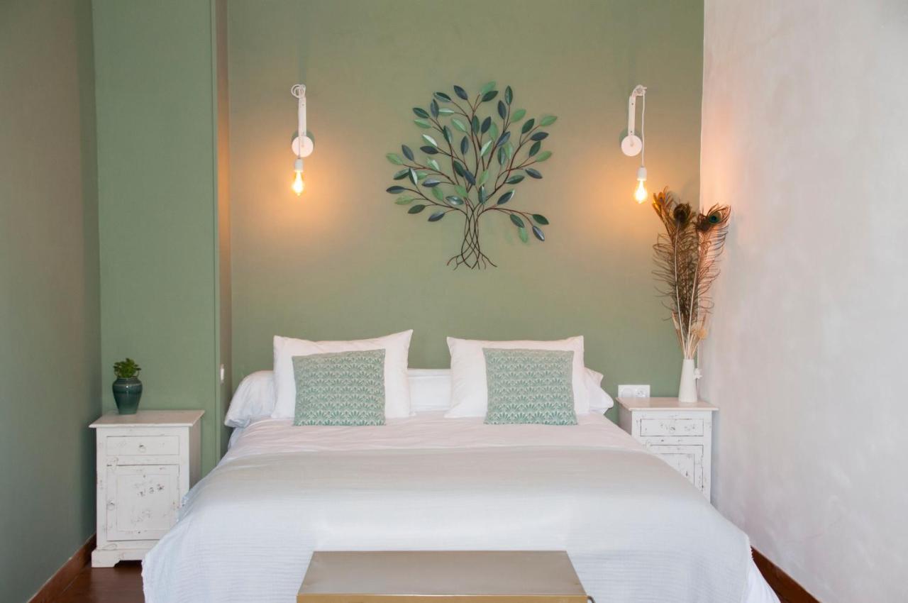La Maison Des Tilleuls Saint-Germain-Sur-Seves ภายนอก รูปภาพ
